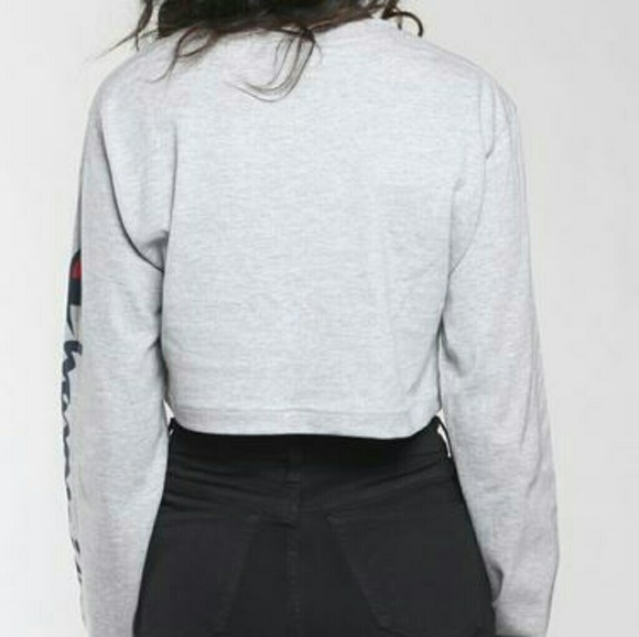 💕90s VINTAGE CROPPED CHAMPION TEE - GREY😍💕 - Picture 4 of 5